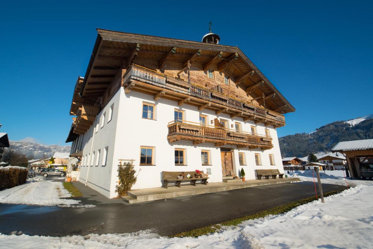 Ferienwohnung Huberhof Oberndorf in Tirol Kültér fotó