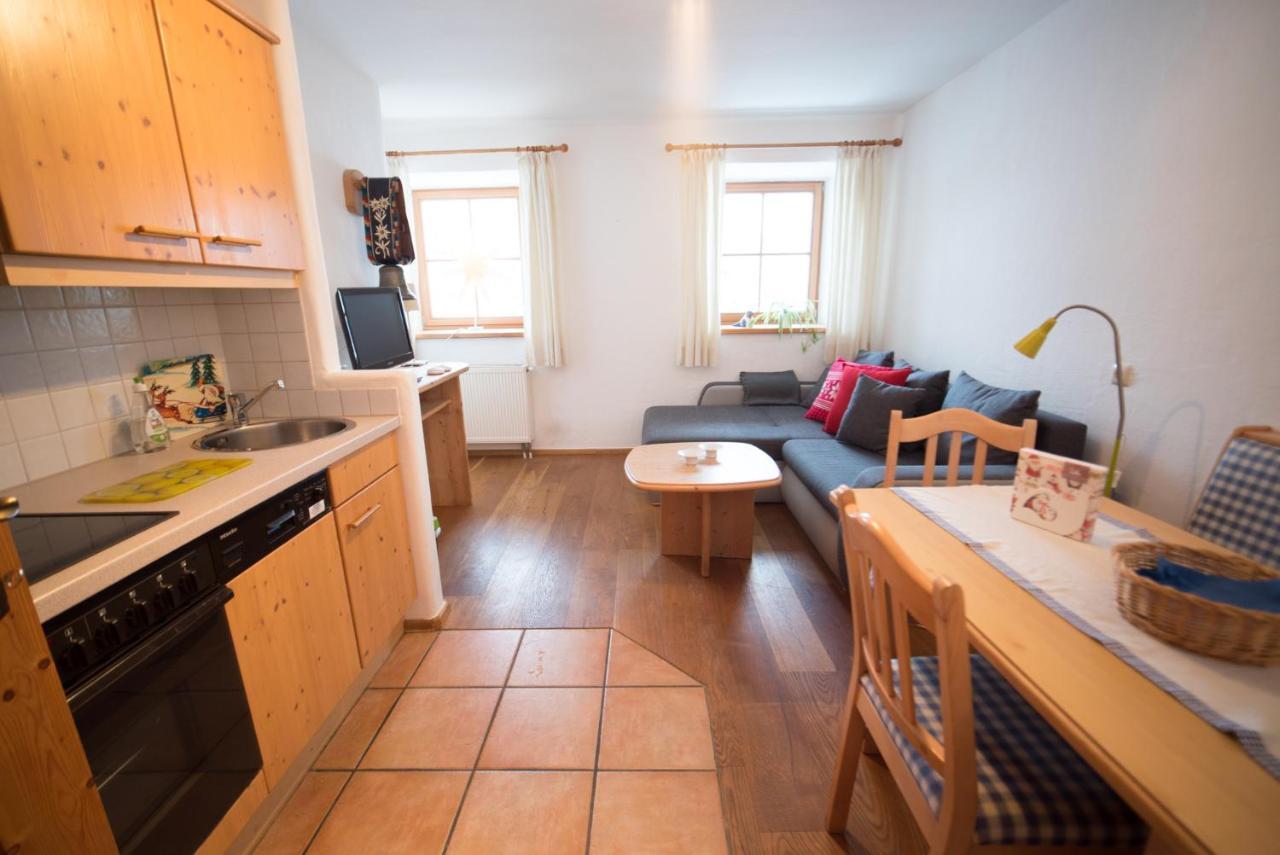 Ferienwohnung Huberhof Oberndorf in Tirol Kültér fotó