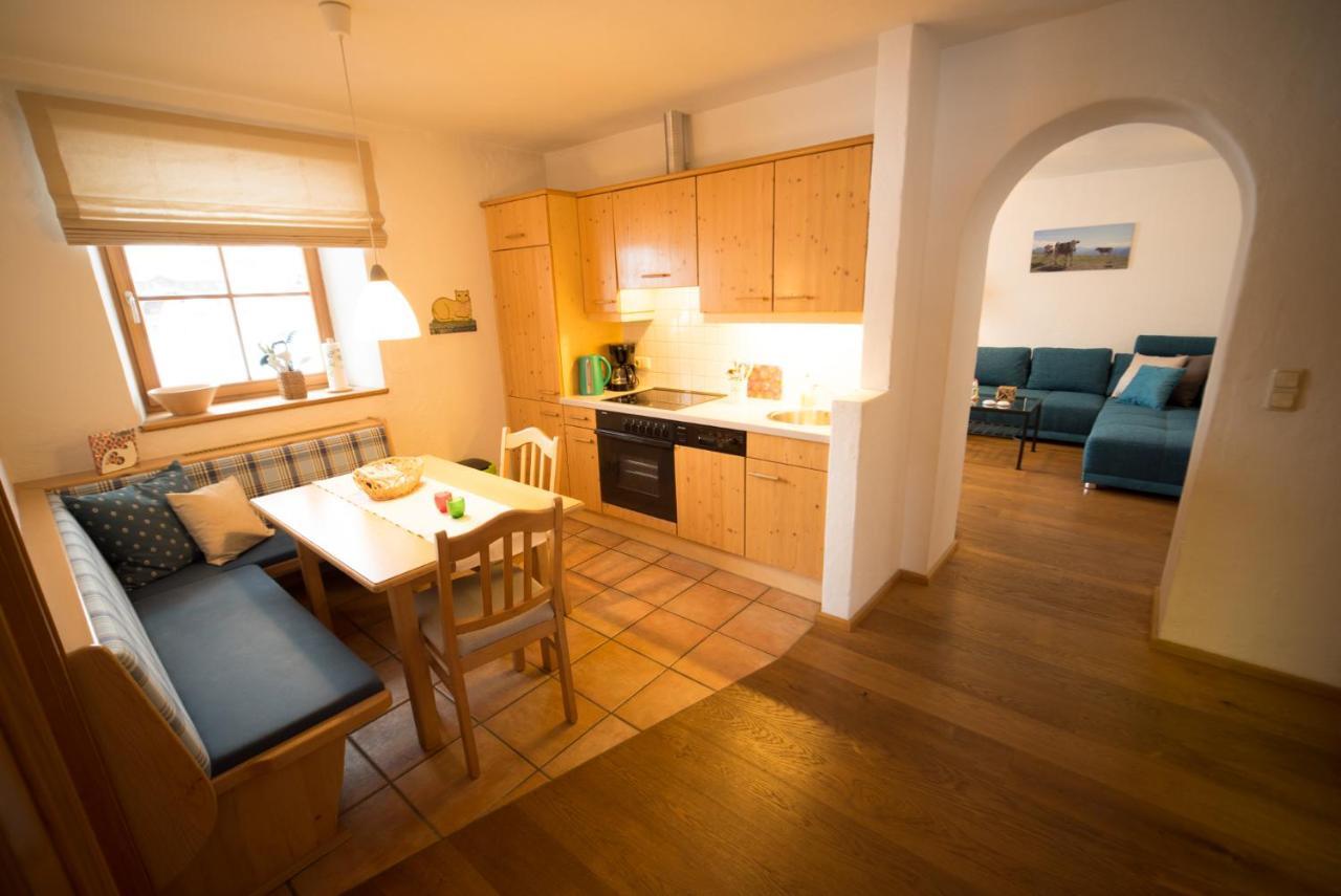 Ferienwohnung Huberhof Oberndorf in Tirol Kültér fotó