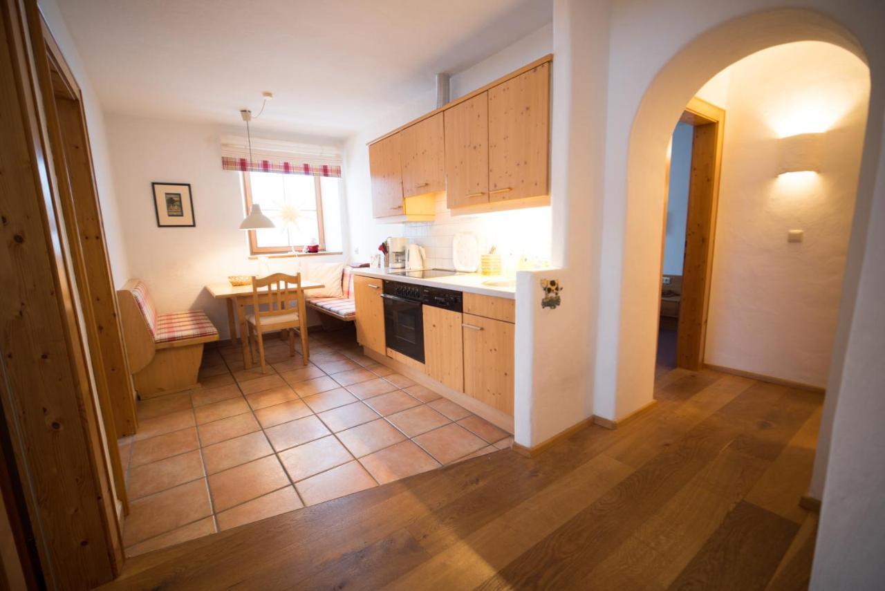 Ferienwohnung Huberhof Oberndorf in Tirol Kültér fotó