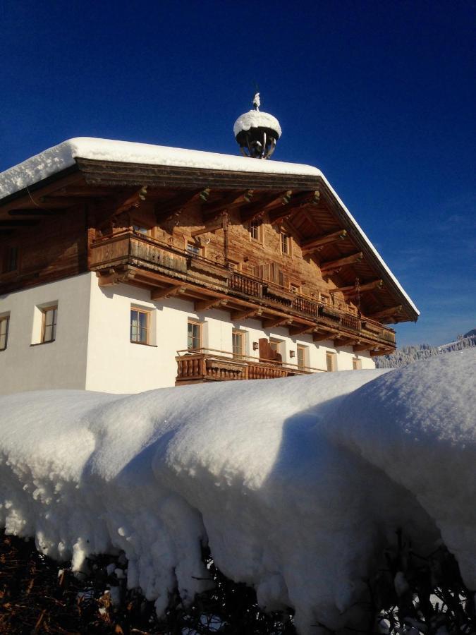 Ferienwohnung Huberhof Oberndorf in Tirol Kültér fotó